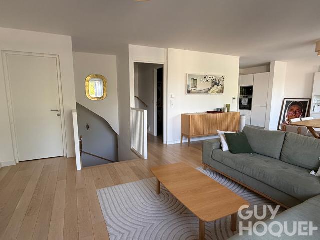 Appartement duplex 5 pièce s 104 m2 avec terrasse