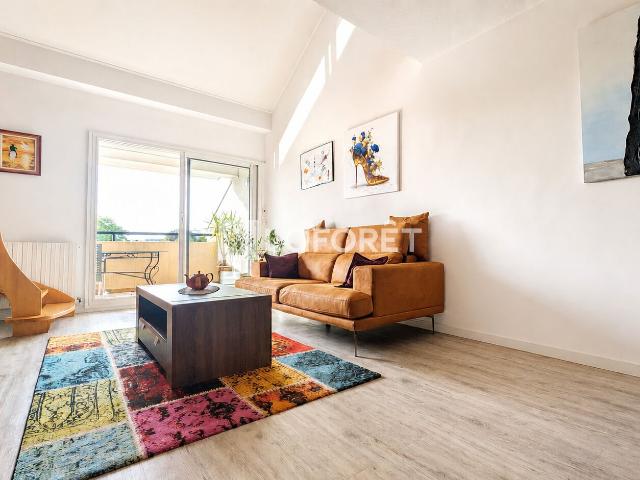 Appartement Duplex 5 pièce s 92.3 m2 Sabines 92m² Montpellier