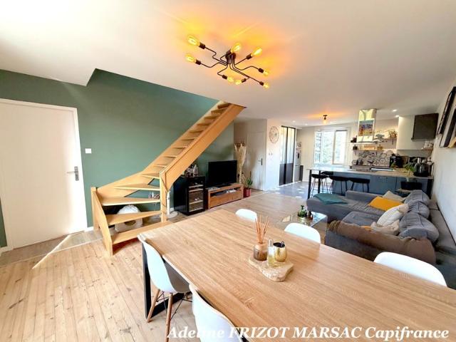 APPARTEMENT DUPLEX 90m2 TERRASSE 2 EME ETAGE CENTRE VILLE 2 CHAMBRES LUMINOSITE CALME PARKING