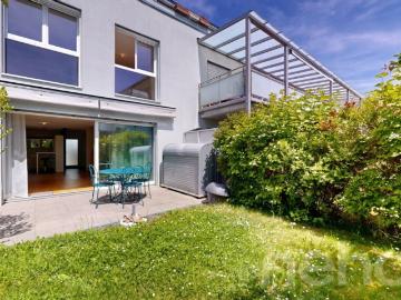Appartement duplex comme une maison de 4.5 pièces avec jardin