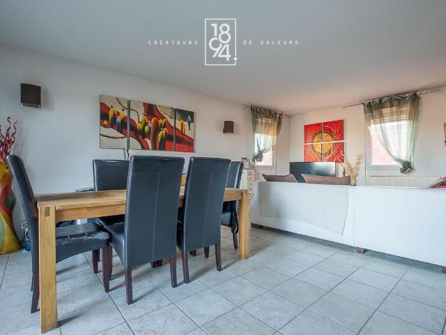 Appartement duplex À Vendre T4/5 106 m2 PARKING + BOX