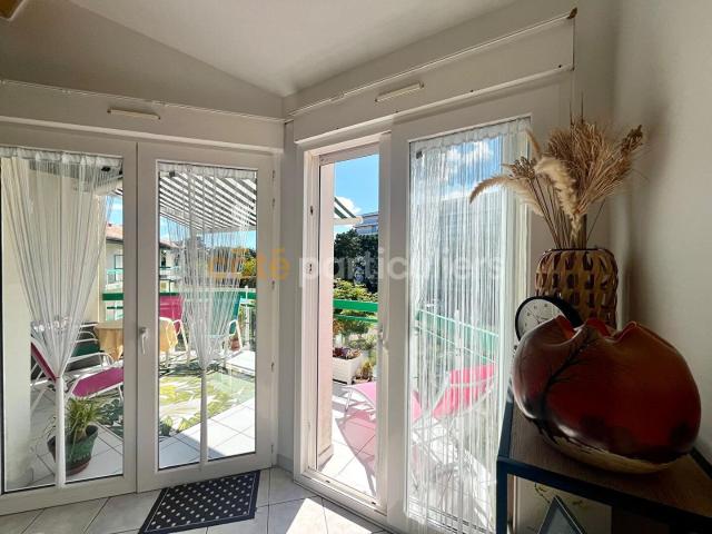 Appartement duplex avec aperçu mer. Résidence sécurisée 53m² Saint Georges de Didonne