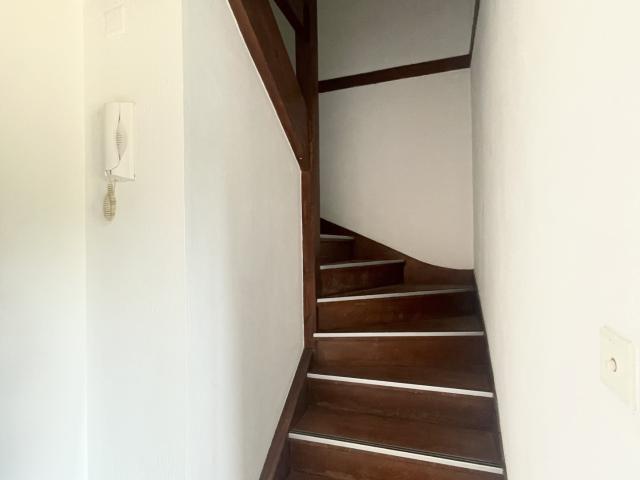 Appartement DUPLEX de 48 m2 à CONTREXEVILLE, entièrement rénové
