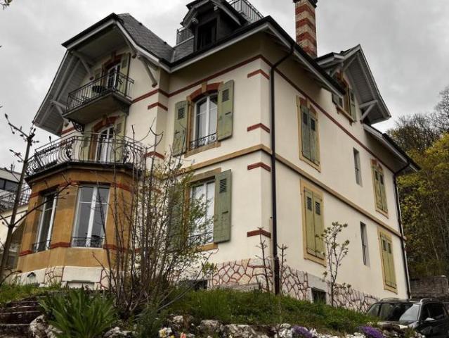 Appartement duplex de 5 pièces au deuxième étage