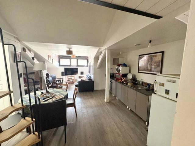 Appartement duplex – Dernier étage – 67 m² Centre ville Monestier de Clermont