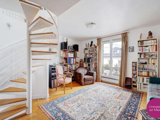 Appartement duplex en dernier étage À Vendre
