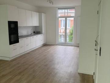 Appartement Duplex full rénové lumineux 2 chambres + Bureau