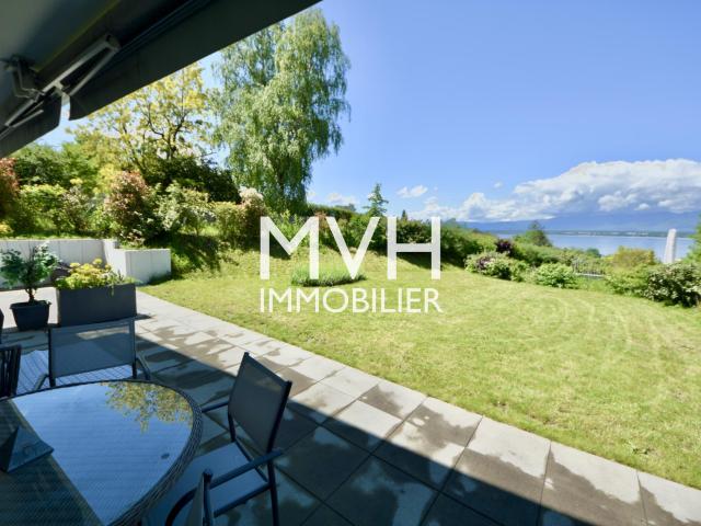 Appartement duplex meublé moderne 7.5 Pièces jardin vue lac