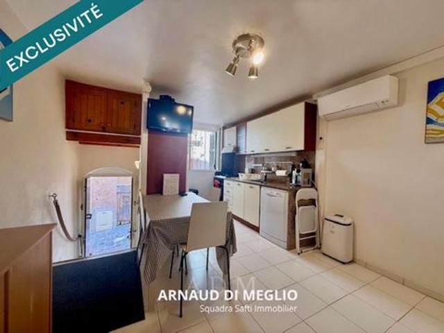 Appartement duplex T2 + studio à la vente dans la citadelle de Bonifacio