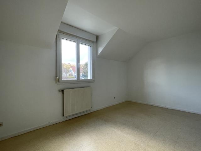 APPARTEMENT DUPLEX T3 64m2 SUR LUDRES