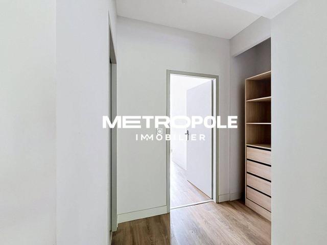 APPARTEMENT DUPLEX T4 TENAY CENTRE