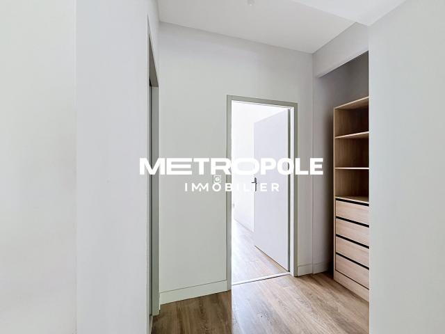 APPARTEMENT DUPLEX T4 TENAY CENTRE