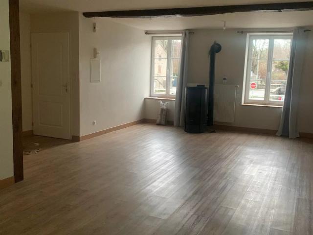 APPARTEMENT DUPLEX T5 BLIGNY SUR OUCHE