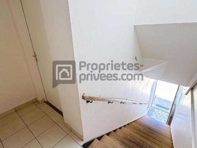 Appartement duplex, trois chambres, balcon