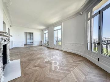 Appartement • Ecole Militaire