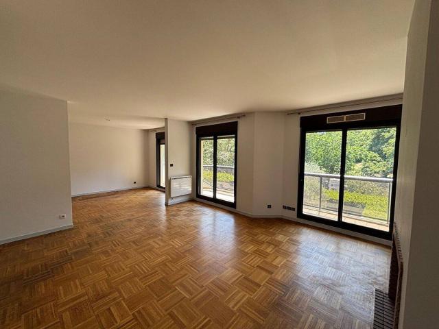Appartement Ecully 3 pièce s 100.39 m2