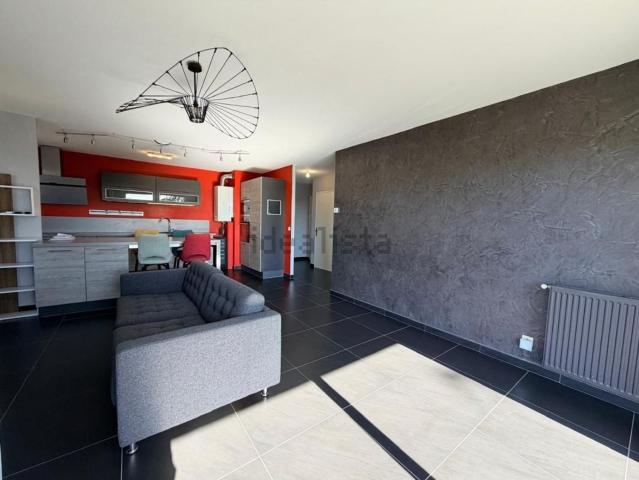 Appartement, Écully