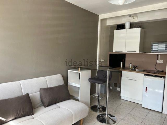 Appartement, Écully