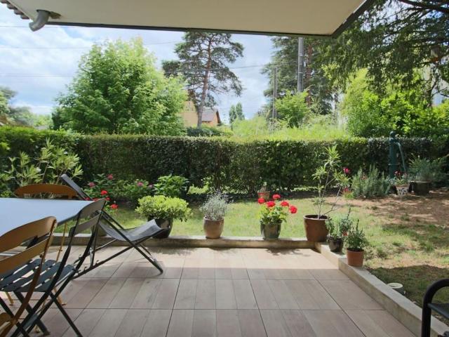Appartement, Écully