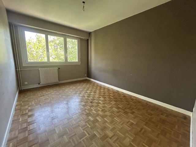 APPARTEMENT ECULLY 5 pièce s 98 m2