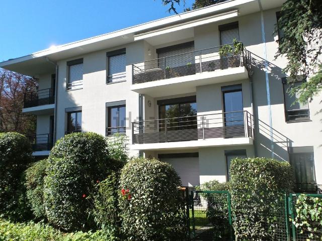 Appartement, Écully
