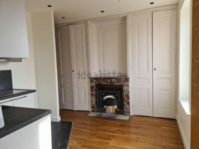 Appartement, Écully