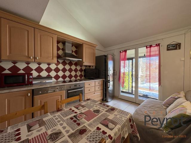 Appartement, Égat