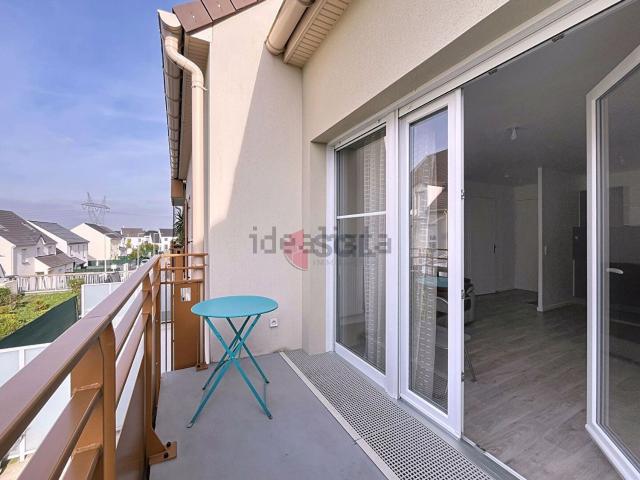 Appartement, Égly