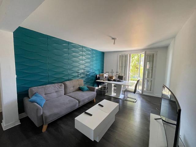 Appartement, Égly