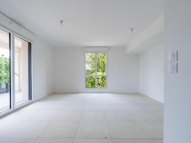 Appartement élégant neuf de deux chambres dans le quartier p. 63m² Saint Cyr sur Loire