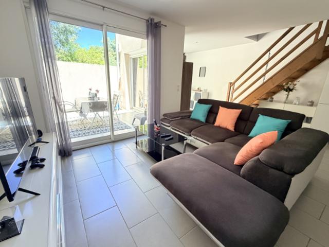 Appartement en 4 pièces, 81m2, 3 chambres, terrasse, grand g