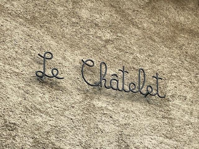 Appartement en triplex dans maison villageoise de caractère
