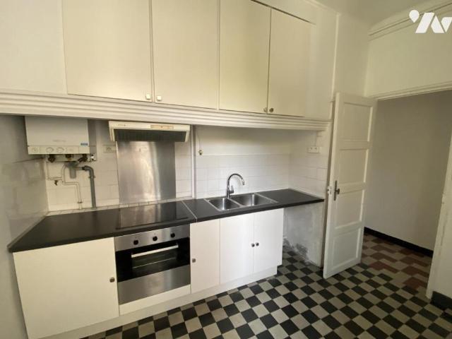 Appartement en vente à Marseille 8e Arrondissement, Provence Alpes Côte d'Azur, 210000€
