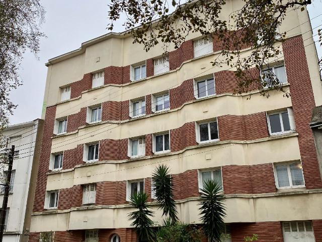 Appartement en vente à Nantes, Pays de la Loire, 374400€