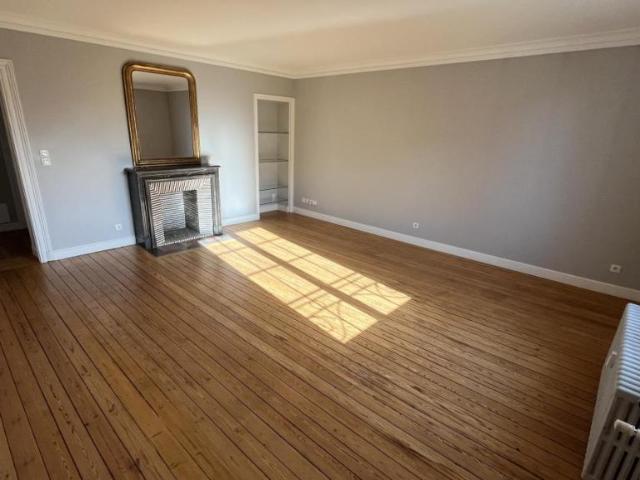 Appartement en vente à Caen, Normandie, 333000€