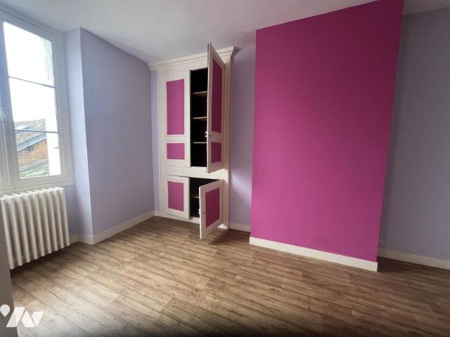 Appartement en vente à Ferté Macé, Normandie, 106000€