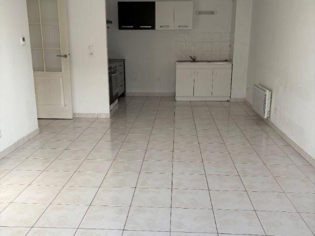 Appartement en vente à Fleury sur Orne, Normandie, 180200€