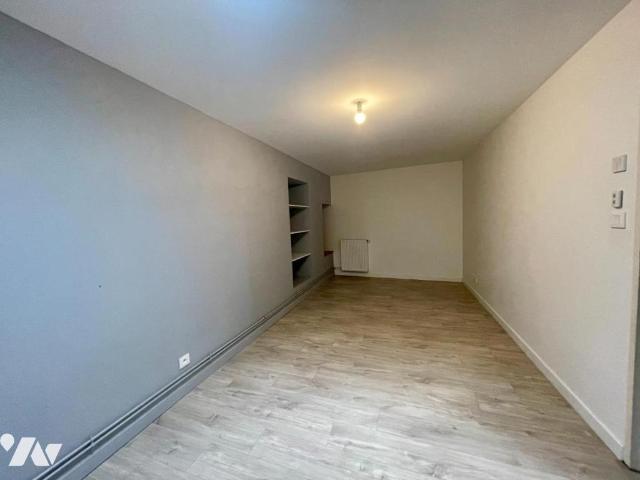 Appartement en vente à Glun, Auvergne Rhône Alpes, 209000€