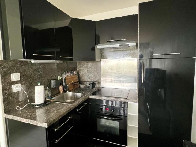 Appartement en vente à Larmor Plage, Bretagne, 292239€