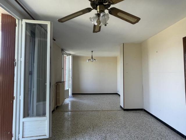 Appartement en vente à Saint Andiol, Provence Alpes Côte d'Azur, 116000€