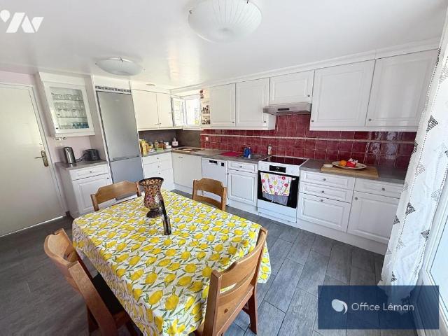 Appartement en vente à Ségny, Auvergne Rhône Alpes, 355000€