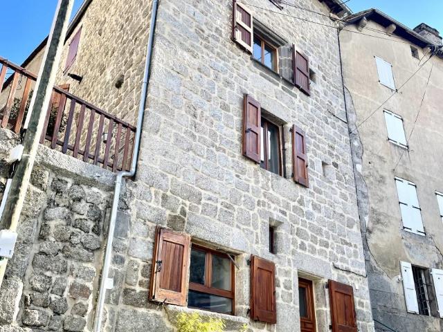 Appartement en vente à Serverette, Occitanie, 117000€