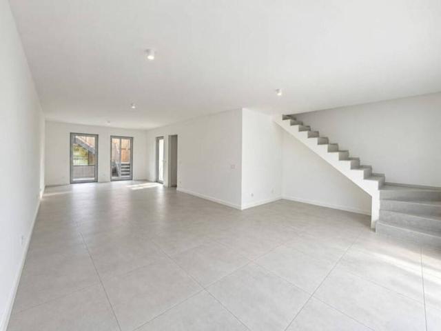 Appartement en Vente à Yvoir
