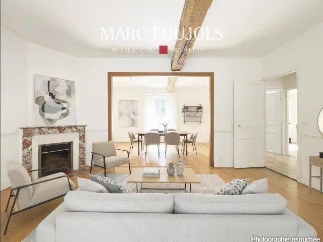 Appartement en centre ville avec garage 8 véhicules 114m² Senlis