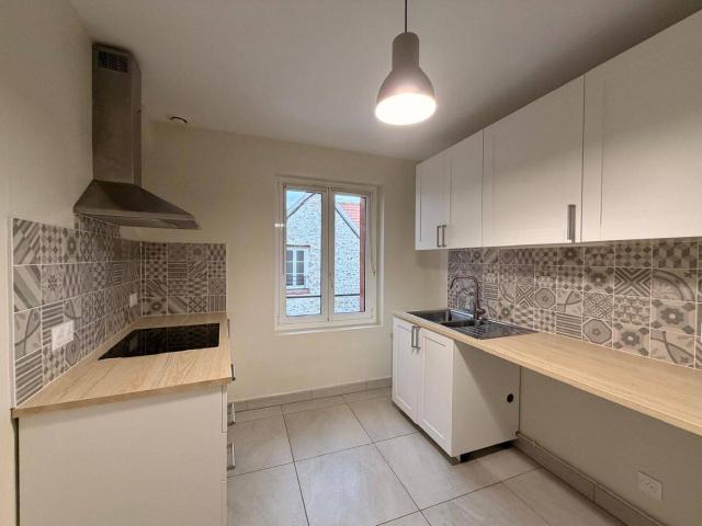 Appartement en duplex 3 pièces 55.42 m2 ETRECHY