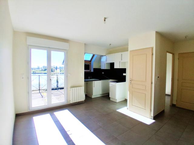 Appartement en duplex avec balcon vue Loire 1er étage