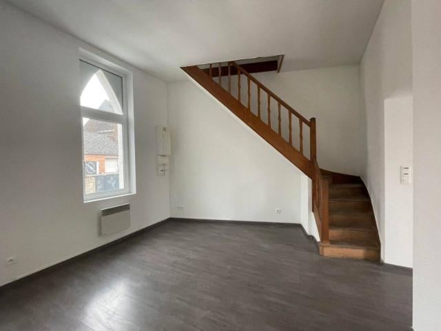 Appartement en duplex, hyper centre ville 2 chambres avec cour e