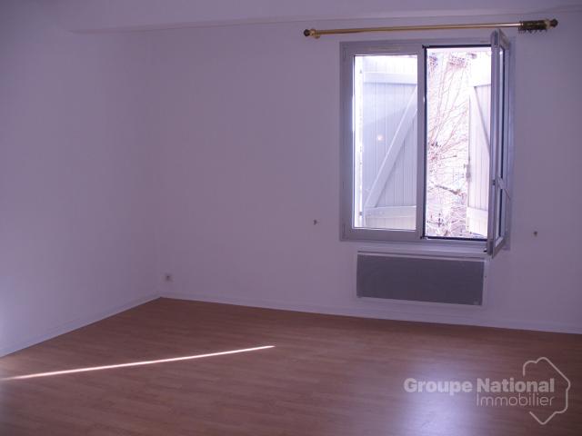 APPARTEMENT EN DUPLEX T2 À RIANS
