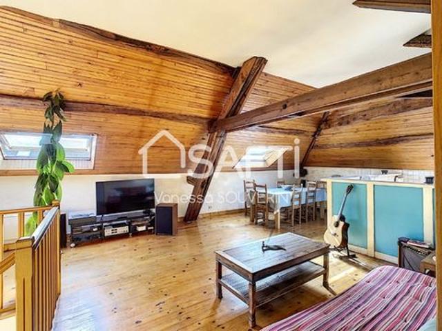 Appartement en Duplex T4 avec parking et terrasse