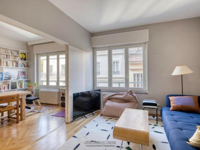Appartement en étage élevé avec climatisation – Quai Sarrail / Rue Bugeaud